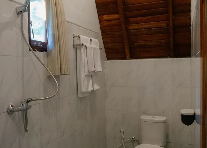 Kacu Bali Couette-café Munduk